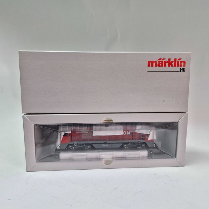 Liquid Money vinde - Macheta Locomotivă diesel Marklin 37200 NOU