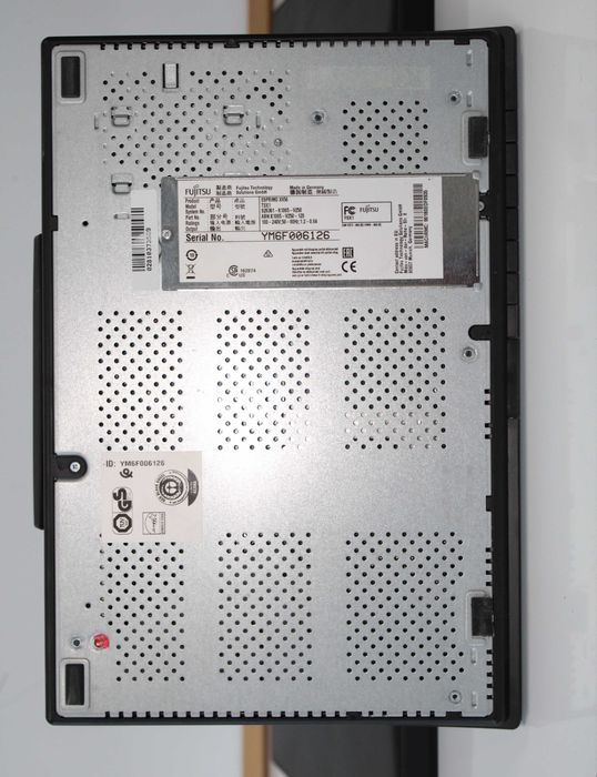 Компютър FUJITSU ESPRIMO X956 AIO i5-6500T/8GB RAM/128GB SSD+500GB