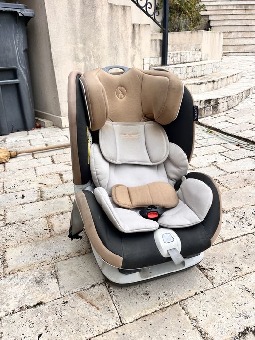 Scaun de masina pt copii cu isofix