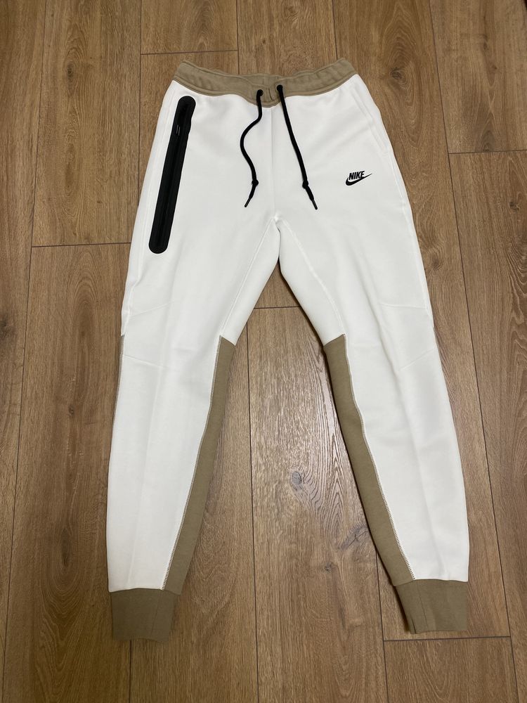 Nike Tech Fleece pants Оригинал!