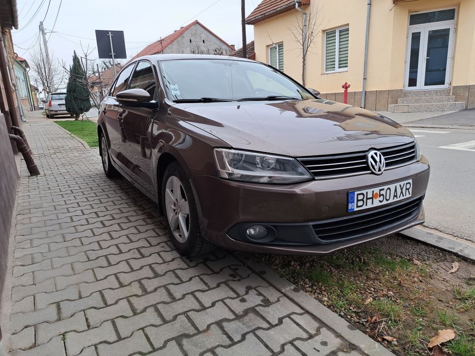 VW Jetta 2.0 TDI-140cp, an 2011, Euro 5, DPF activ, acte valabile.