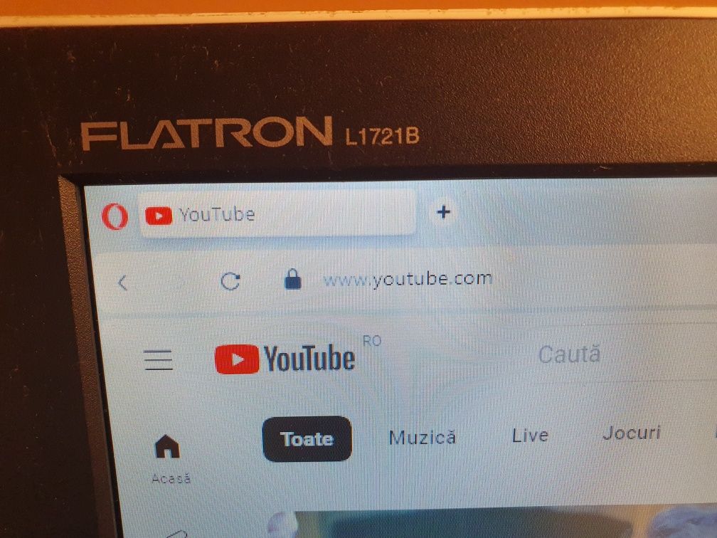 Monitor LG FLATRON 17 inch.