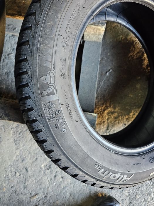 4 anvelope iarna 185 65 15 Michelin 6mm