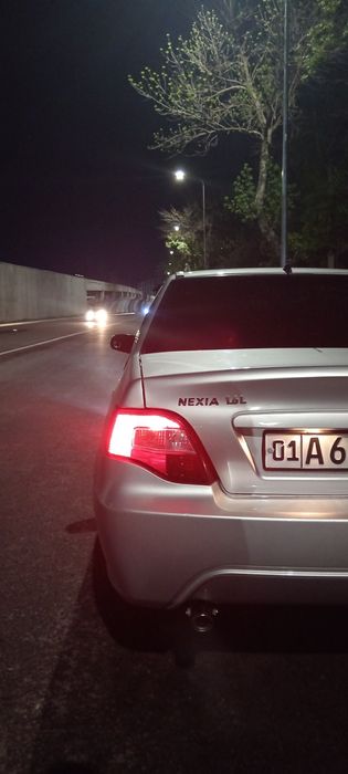 Nexia 2 1.6 dons sotiladi yoki laboga obmen