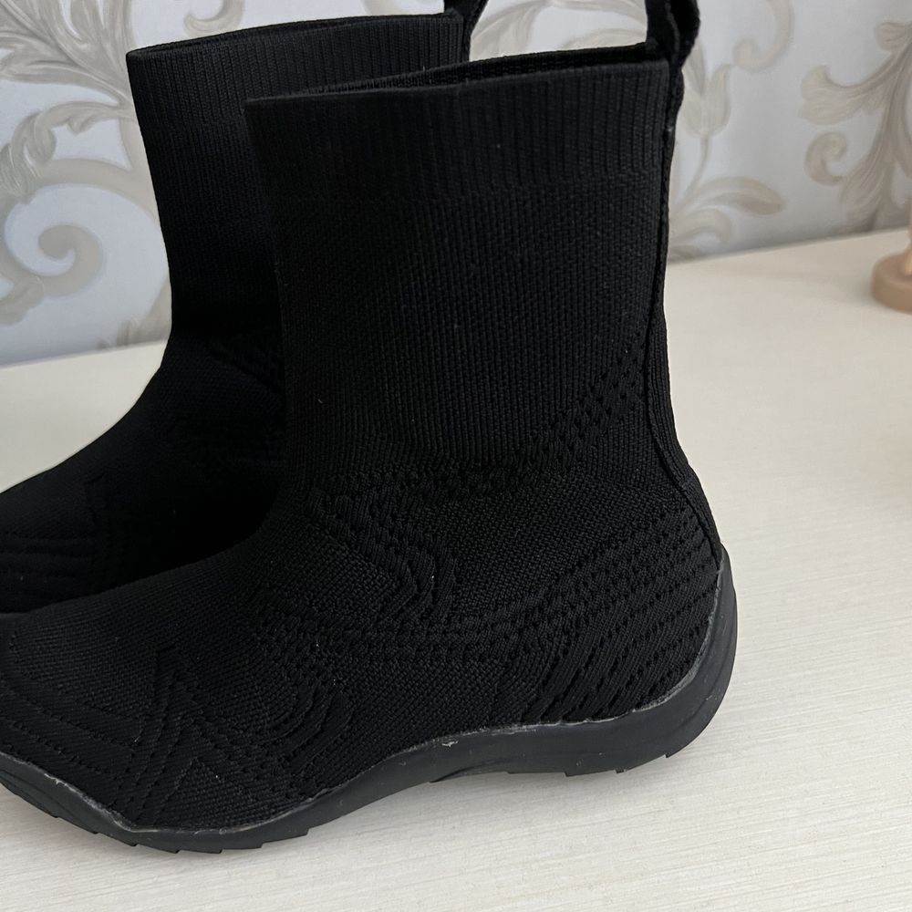Сапоги - носки , ботинки для девочек