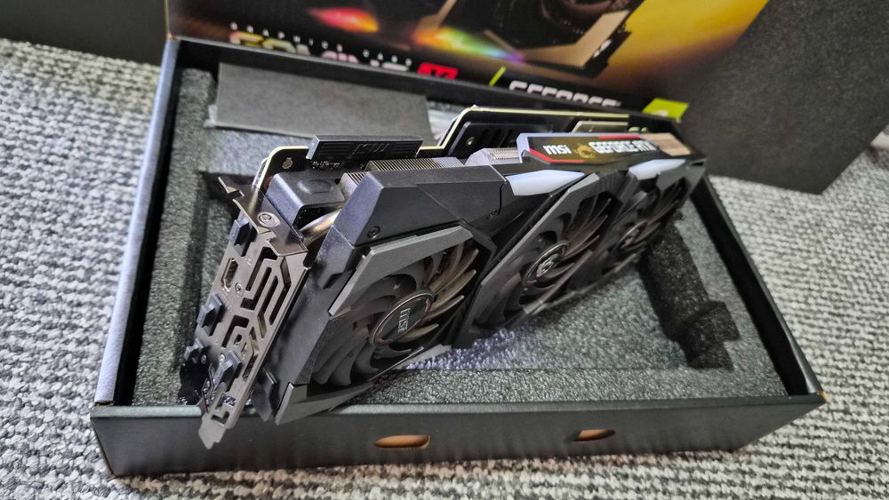 Placa Video MSI RTX 2080 Gaming X Trio, RGB, 8Gb RAM, 256 Bit, ca NOUA