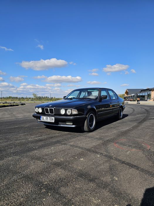 Vand BMW seria 7 E32