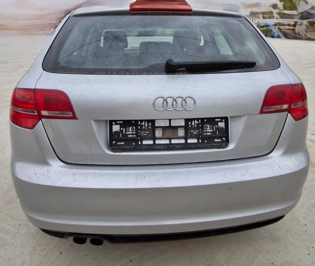Piese caroserie accesorii motor Audi A3 8P 2.0D 2009 cod motor CBA