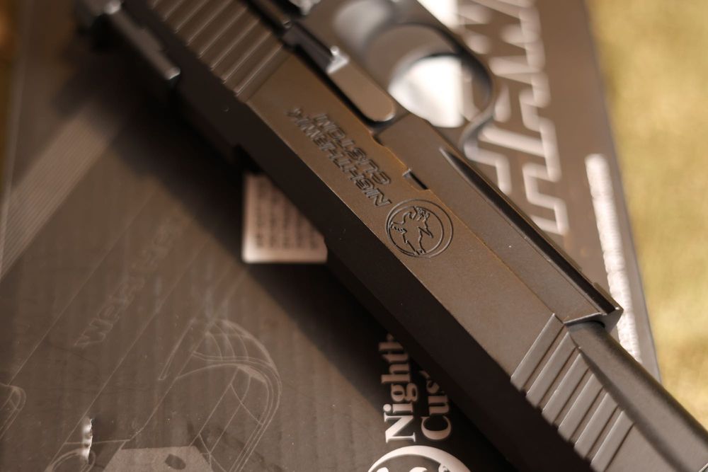 Еърсофт пистолет Nighthawk Customs War Hawk