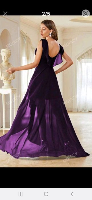 Vand rochie noua