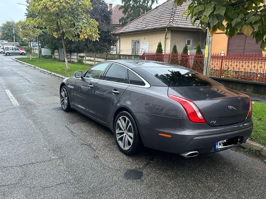 Jaguar XJ 3.0 D Portfolio – 275CP – Full, impecabil, dețin 4 ani