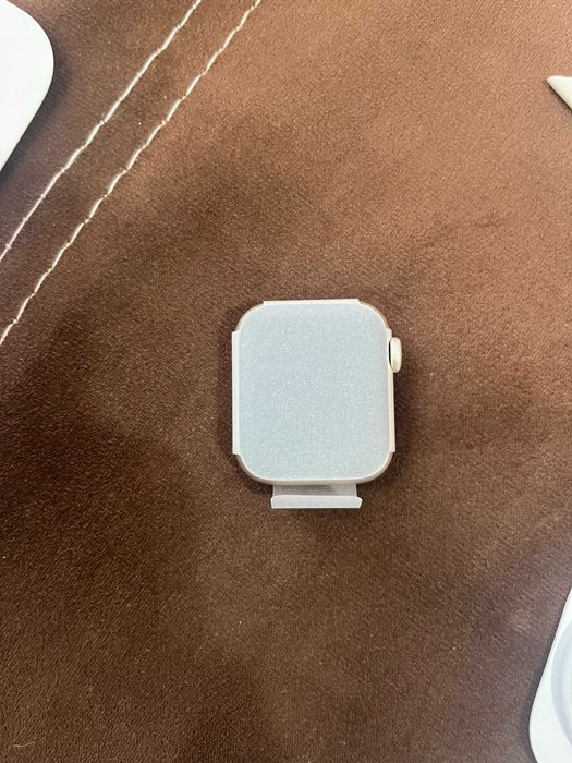 Apple Watch SE (Gen 2) 40mm Starlight Al Star