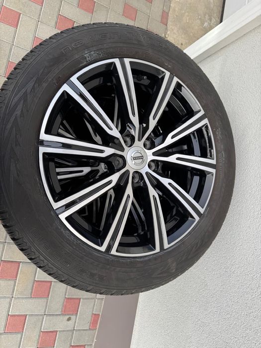 Roti iarna  Volvo xc60 235/55 R19