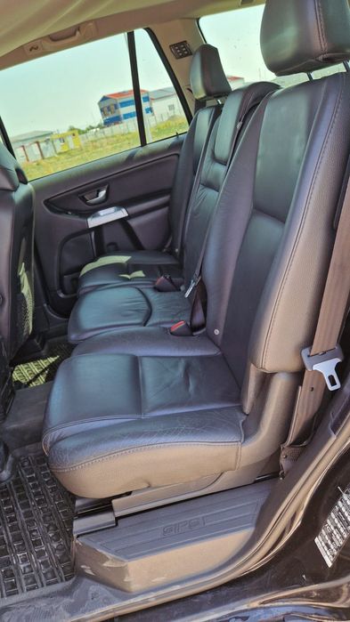 Volvo XC90 - 2.4 diesel, 2006, 7 locuri, 2 chei