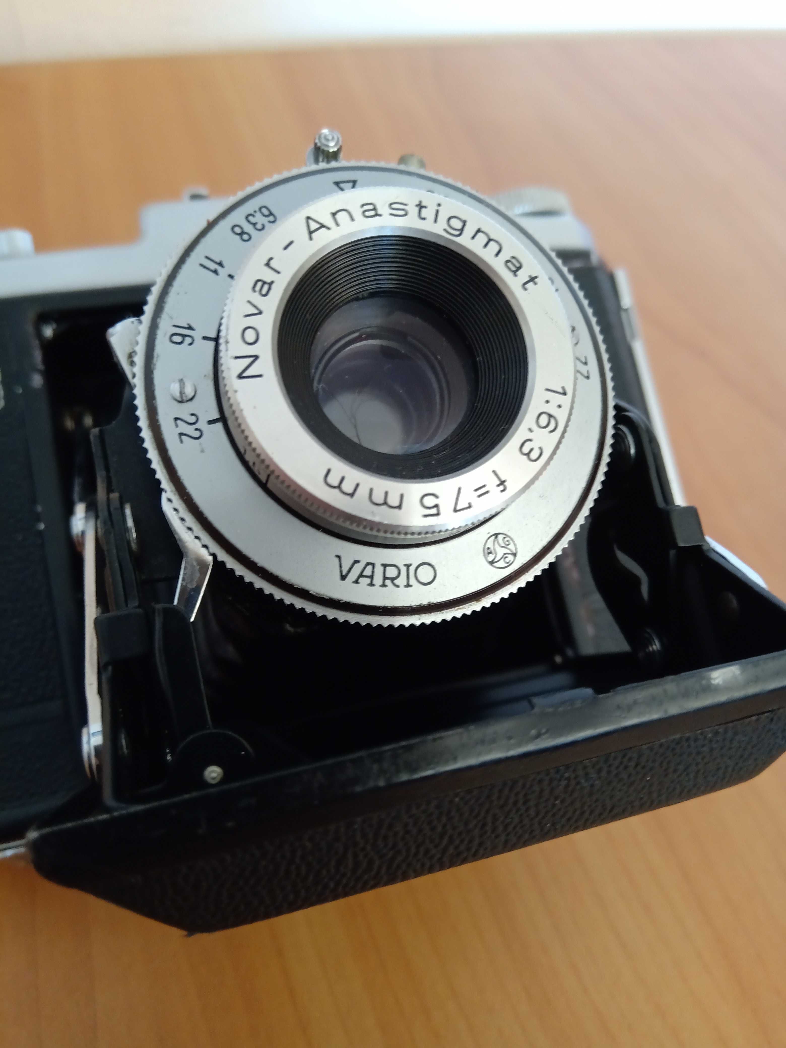 Фотоапарат ZEISS IKON NETTAR II 517/16
