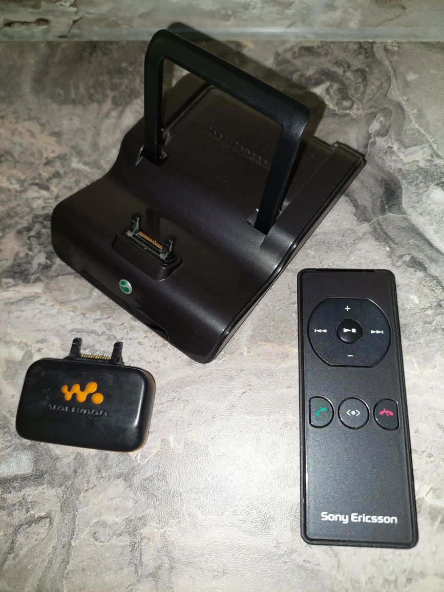 Sony Ericsson MRC - 60 cu Telecomanda