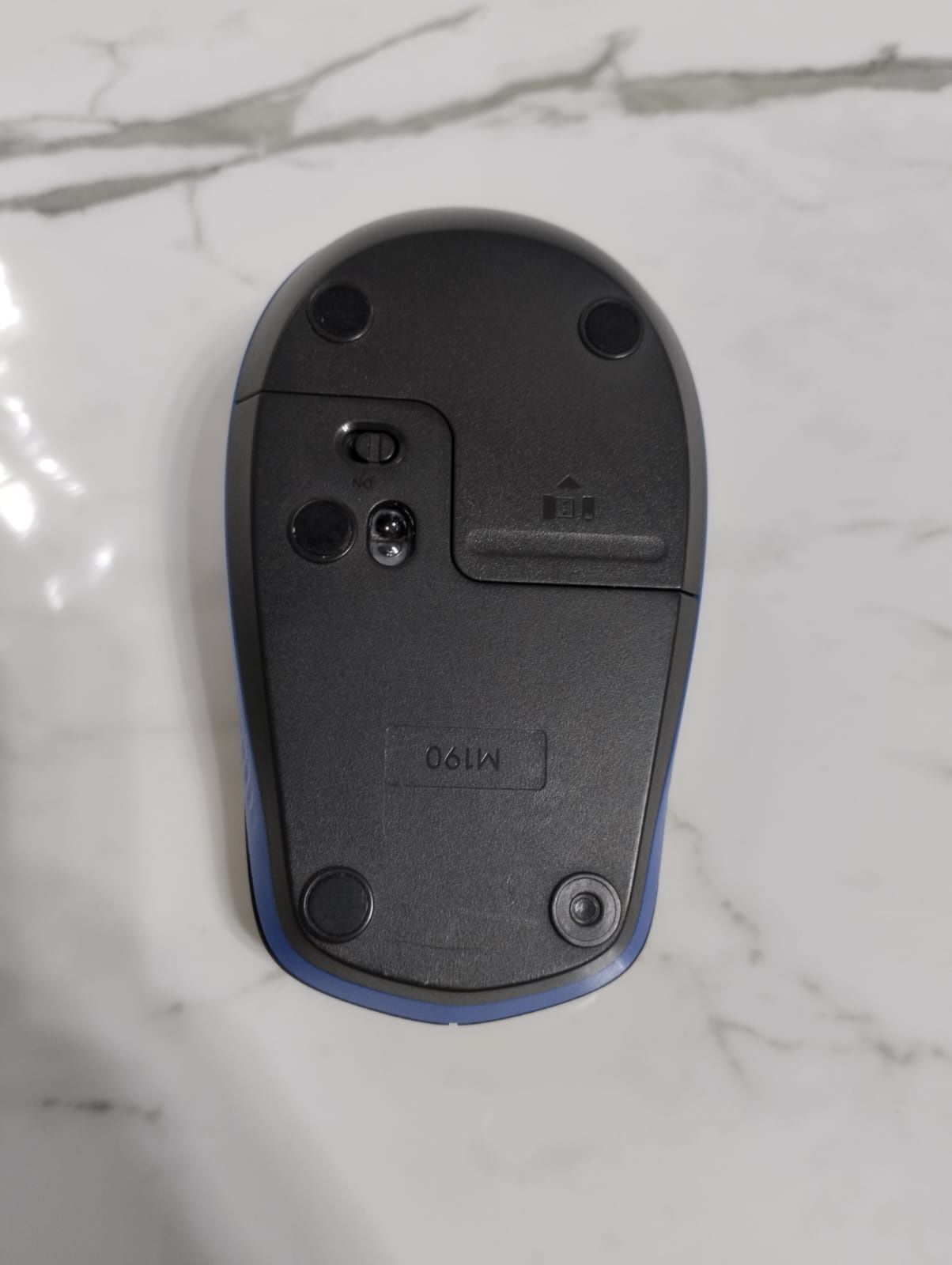 Компьютерная мышь Logitech M190.