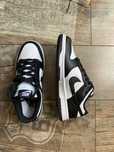 Дамски маратонки Nike dunk low 37.5 и 40 номер