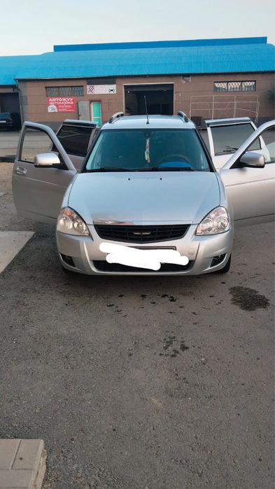 Продам ВАЗ(lada) Priora 2171 /2012
