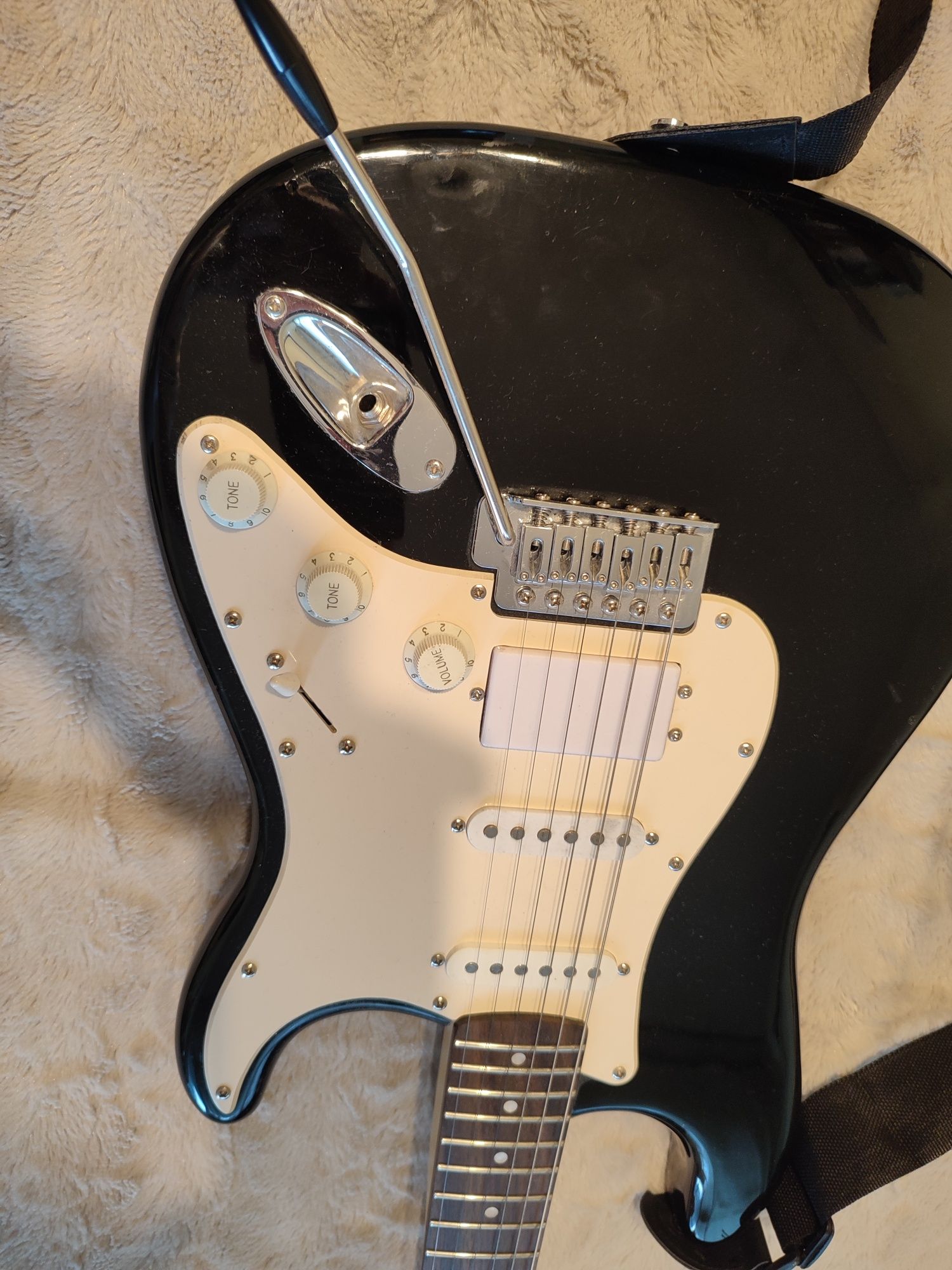 Електрическа Китара Squier Fender bullet strat