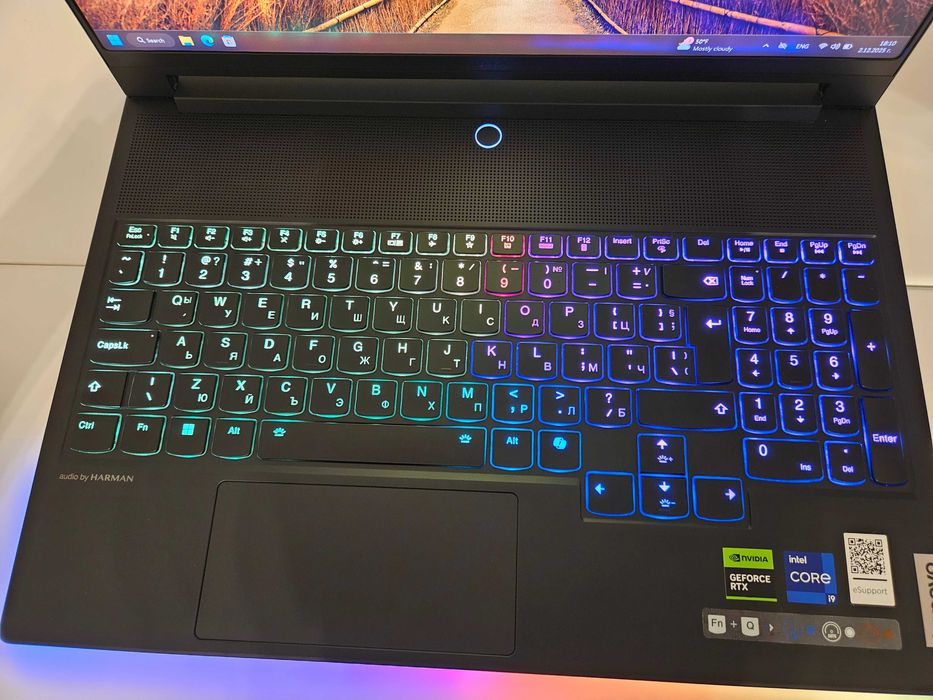 Lenovo Legion 9 16IRX9