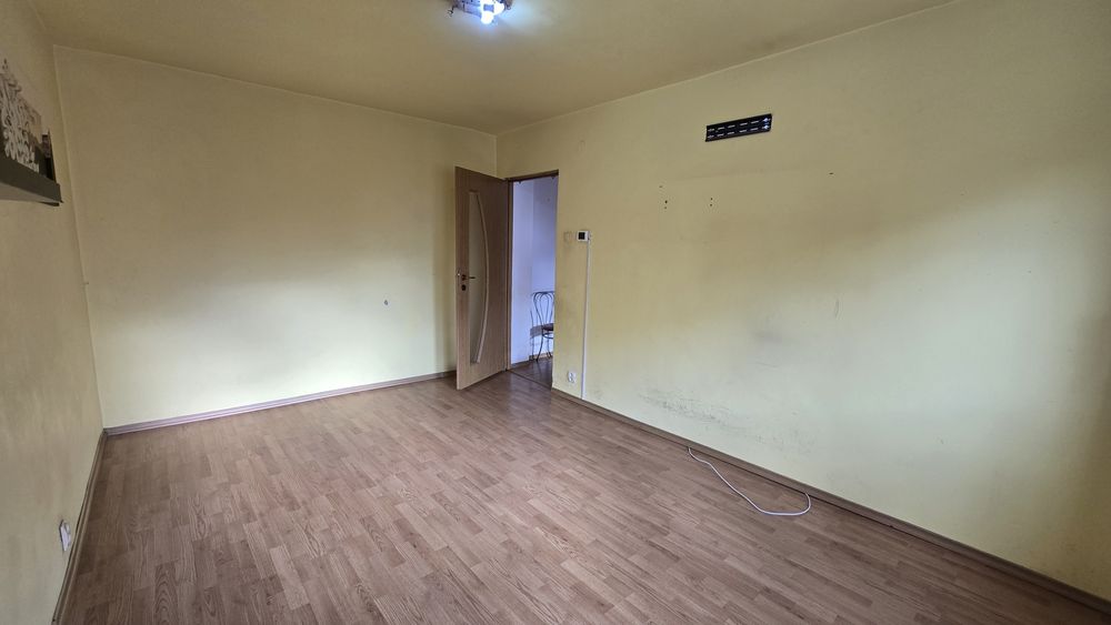 De vanzare Apartament 2 camere decomandat