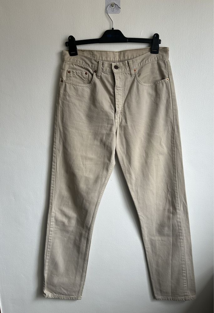 Blugi Levi’s Straus