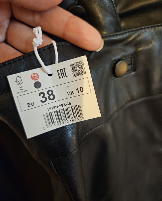 2 x Rochie/sarafan din imitiatie piele Reserved, noi, cu eticheta.
