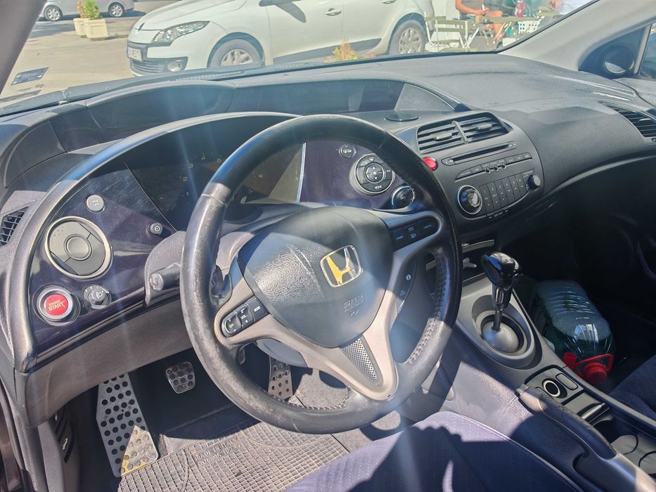 Honda Civic 1.8 бензин