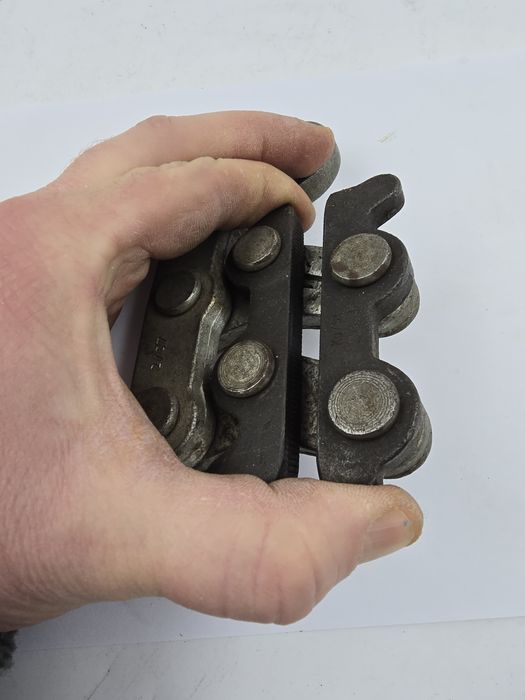 Dispozitiv întindere cabluri