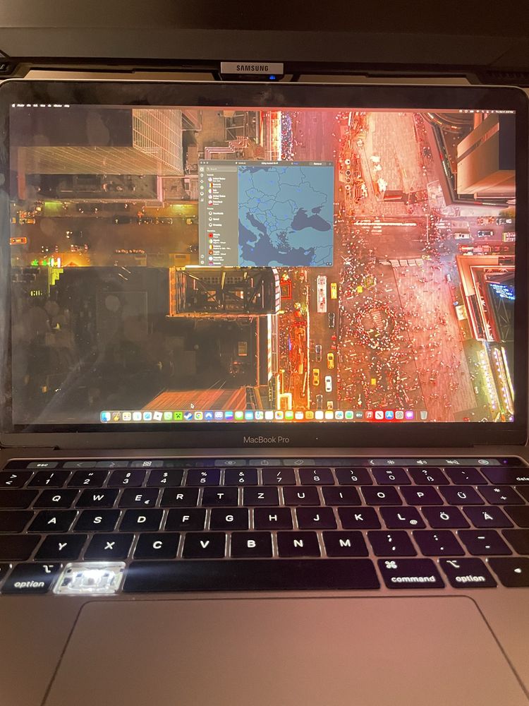 Vând MacBook citiți descrierea!!
