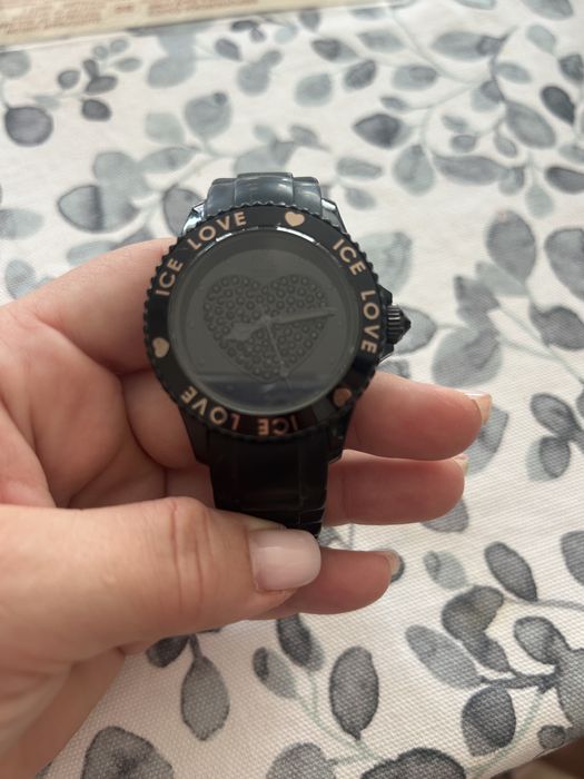Часовник Ice watch Ice love