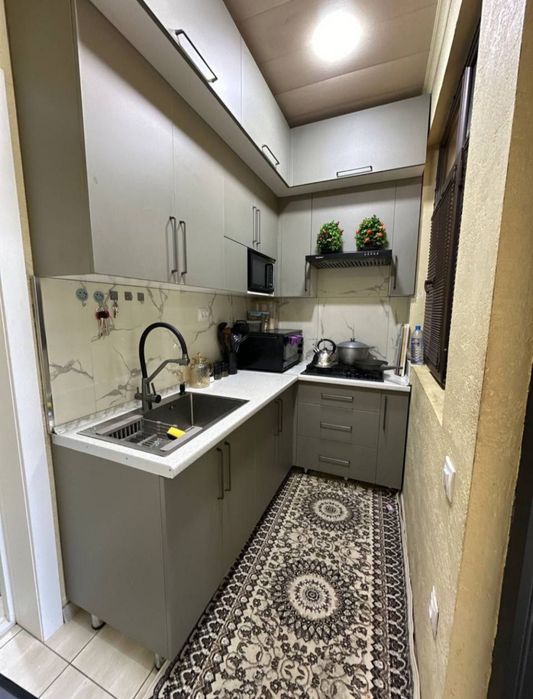 Продается 2в3/1/4 в Массиве Феруза  Гинекология