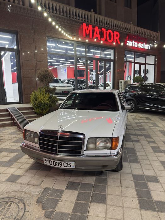 Mercedes w126 diplomat