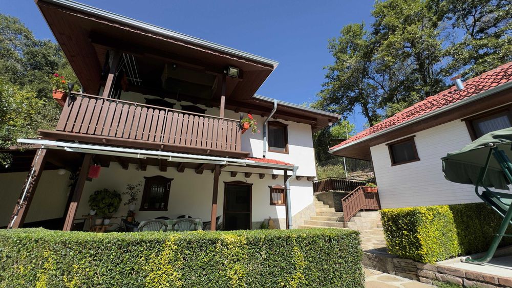 Продава се Къща в Трявна - 240 кв.м за 784 €/кв.м - Снимка #1