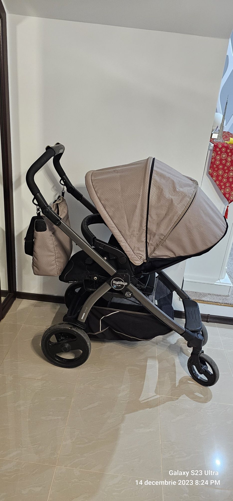 Vând căruț Peg Perego book 51 (3in 1)