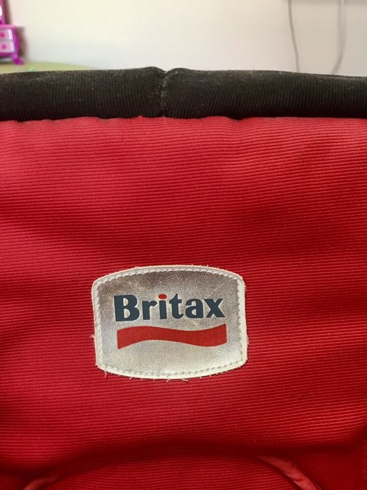 Scaun auto ( Britax Romer Plus )