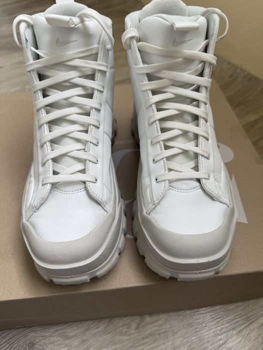 Дамски боти Nike Blazer Roam