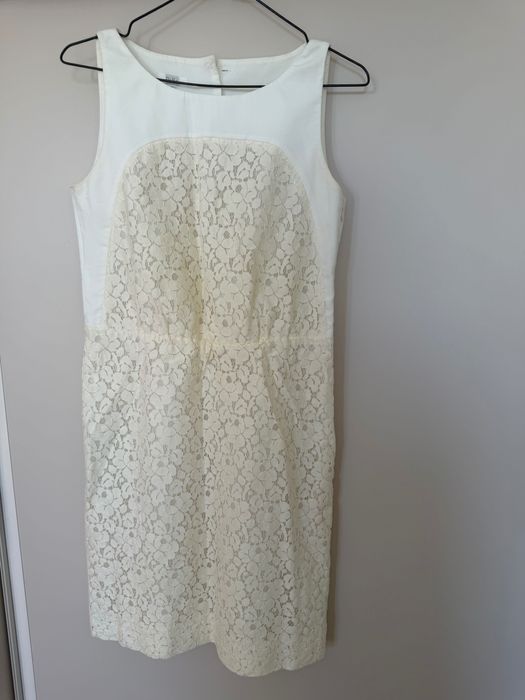 Рокля Dika, размер 36, отлично състояние, не е носена