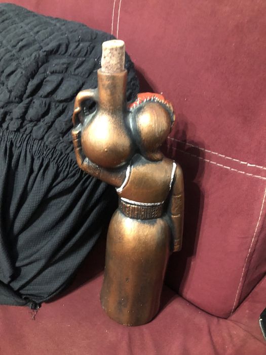 Керамична бутилка за вино