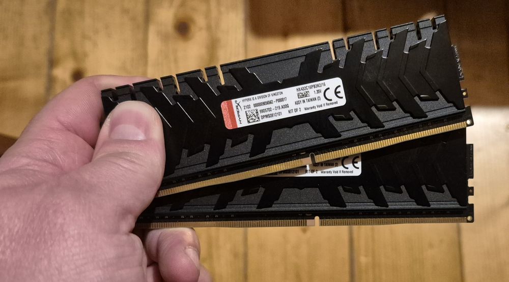 16GB RAM DDR4 3200MHz Hyper X PREDATOR memorii