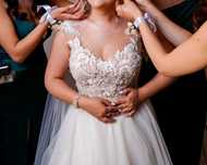 Vand rochie de mireasa