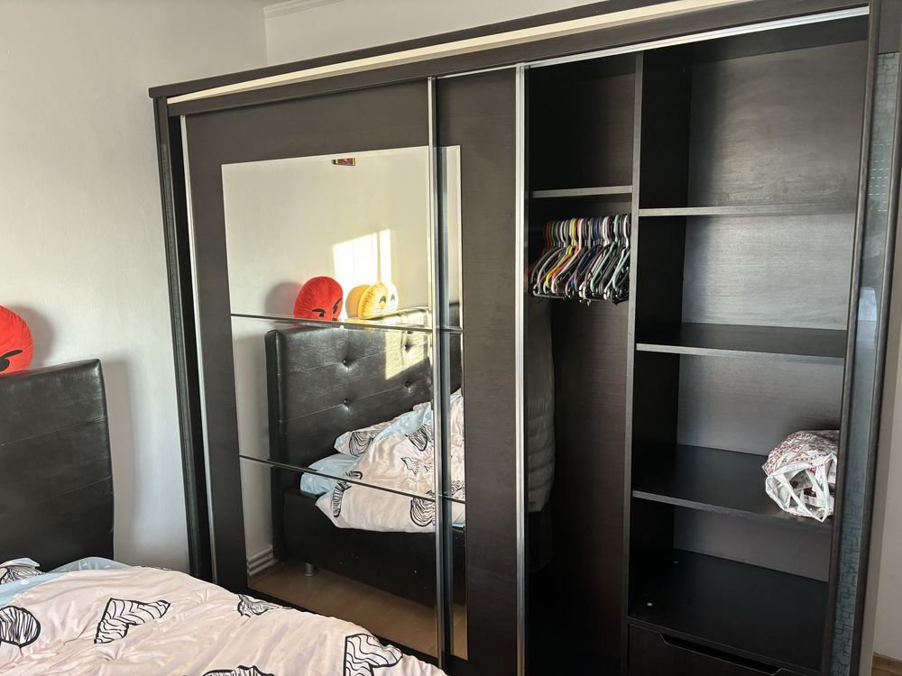 Vand Dormitor Complet Pat+Dressing+Comoada tv