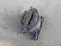 SUPORT CUTIE DE VITEZE AUTOMATA  2.0 TDI AUDI A4 B7 cod 8E0399115F