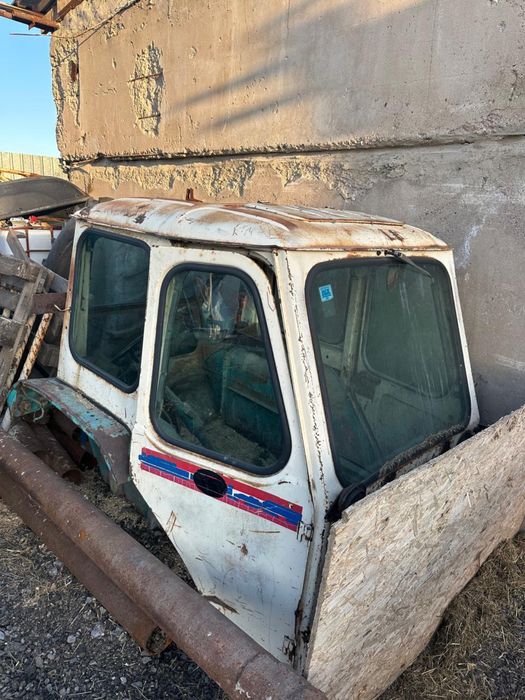 Продам кабину ЮМЗ-6 Л