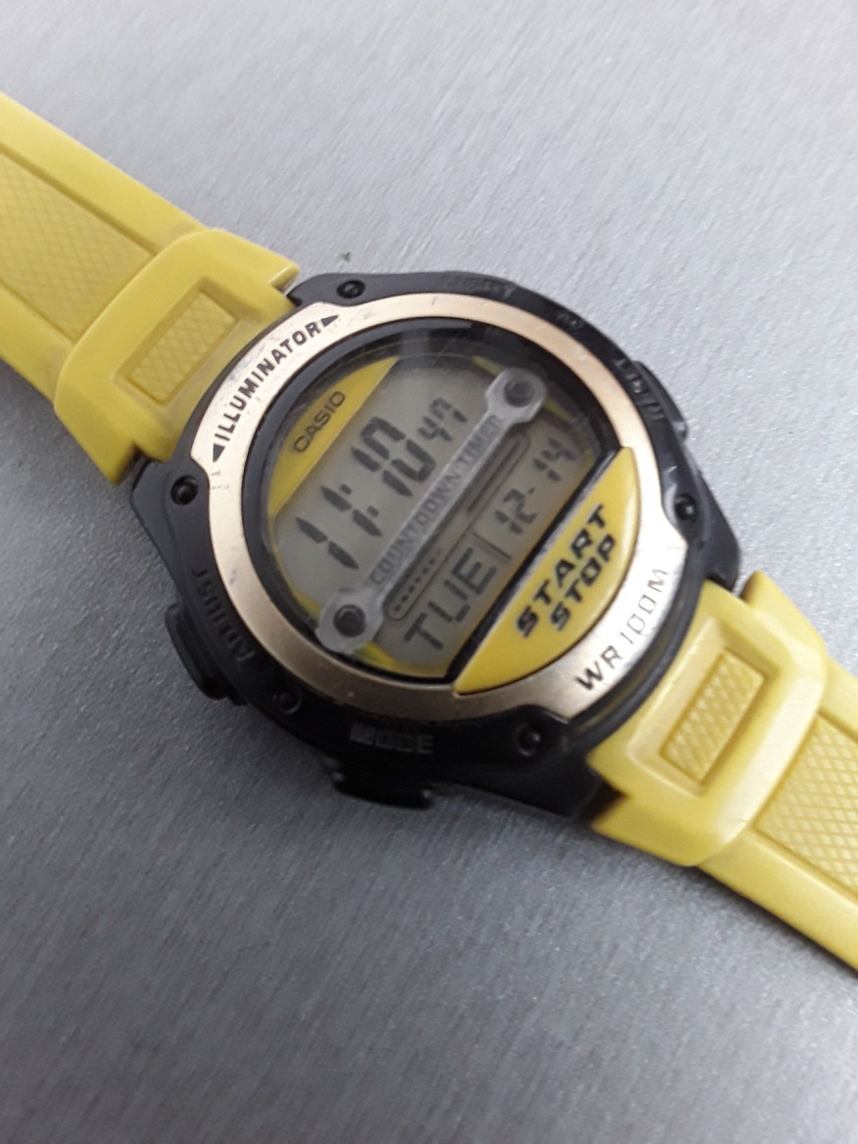 Ceas Casio Illuminator