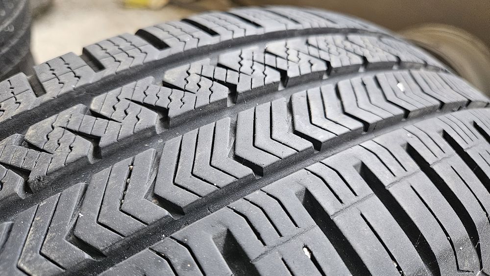 2бр гуми 185 65 15 вредещайн