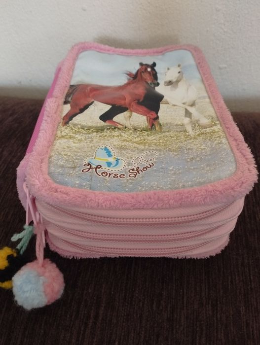 Детска раница с моливник