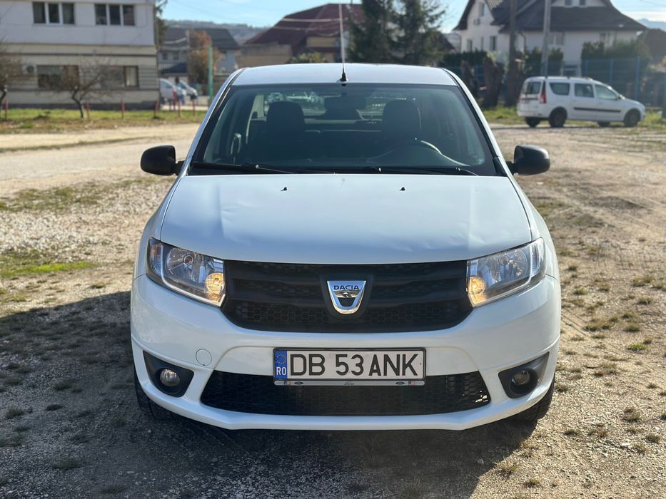 Dacia Logan 2013 GPL