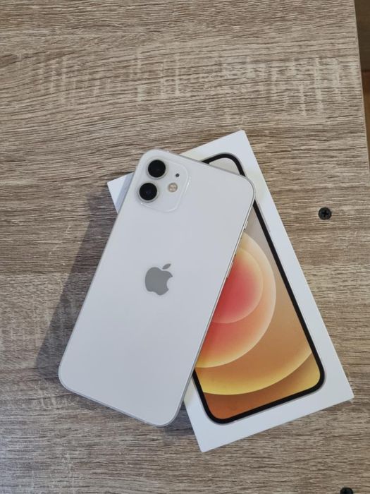 iPhone 12 128GB White – Като нов, 100% батерия, 450 лв